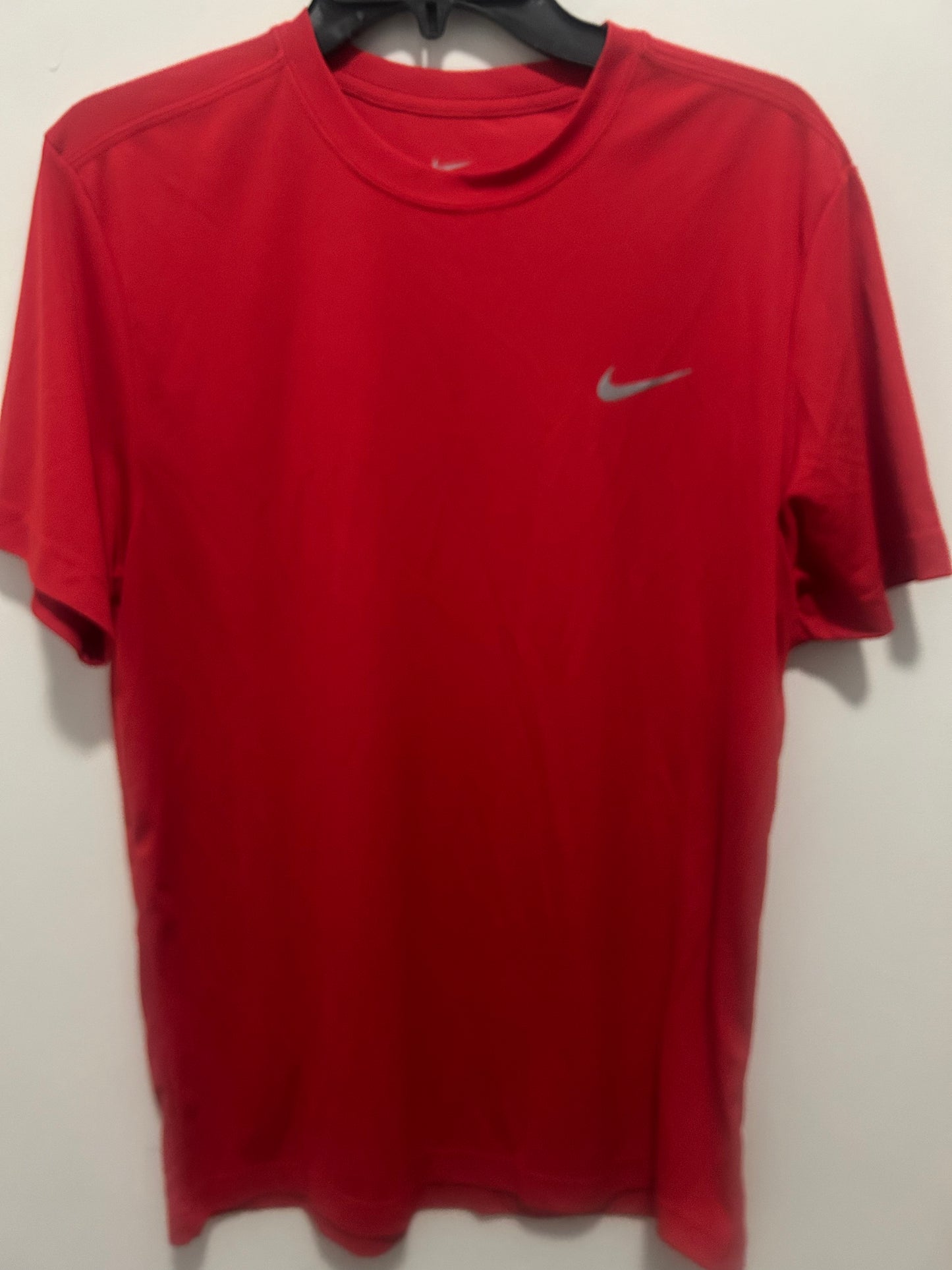 Nike men’s drifit tee medium red new